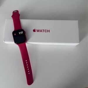 Apple Watch Series 9 45 mm Red AI Red Sport Band M/L CEL